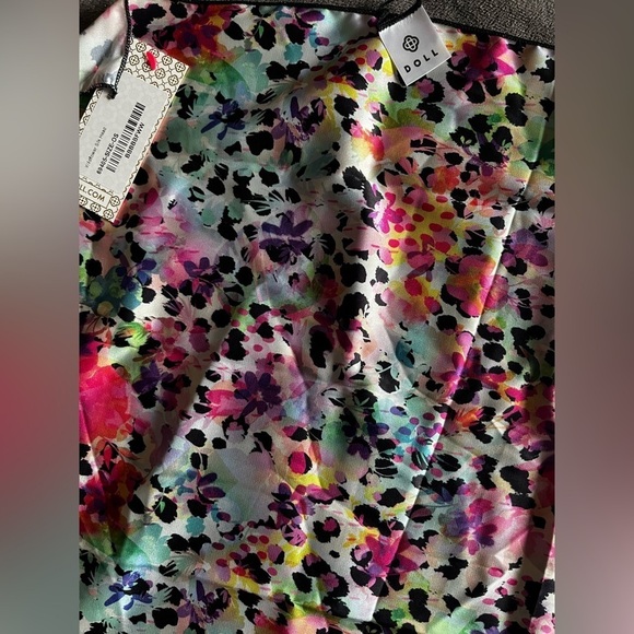 NWT DOLL Swimwear Wildflower Silk Head Scarf OS Bandana Vacation Animal Print - Picture 5 of 8